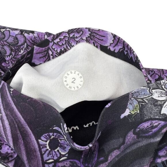 Lululemon Time To Sweat Crop Luxtreme 23" In Memoir Multi Purple Size 2 - Picture 5 of 7